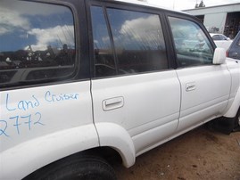 1994 Toyota Land Cruiser White 5.4L AT 4WD #Z22772